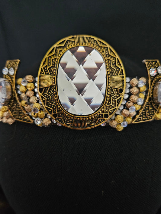 The Regal Mirror Crown