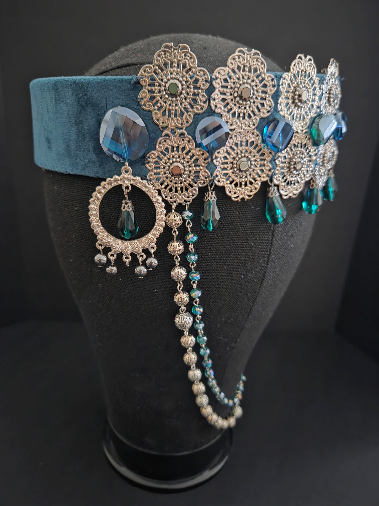 Emerald Crystal Statement Headpiece – Vintage Boho Luxe Hair Jewelry