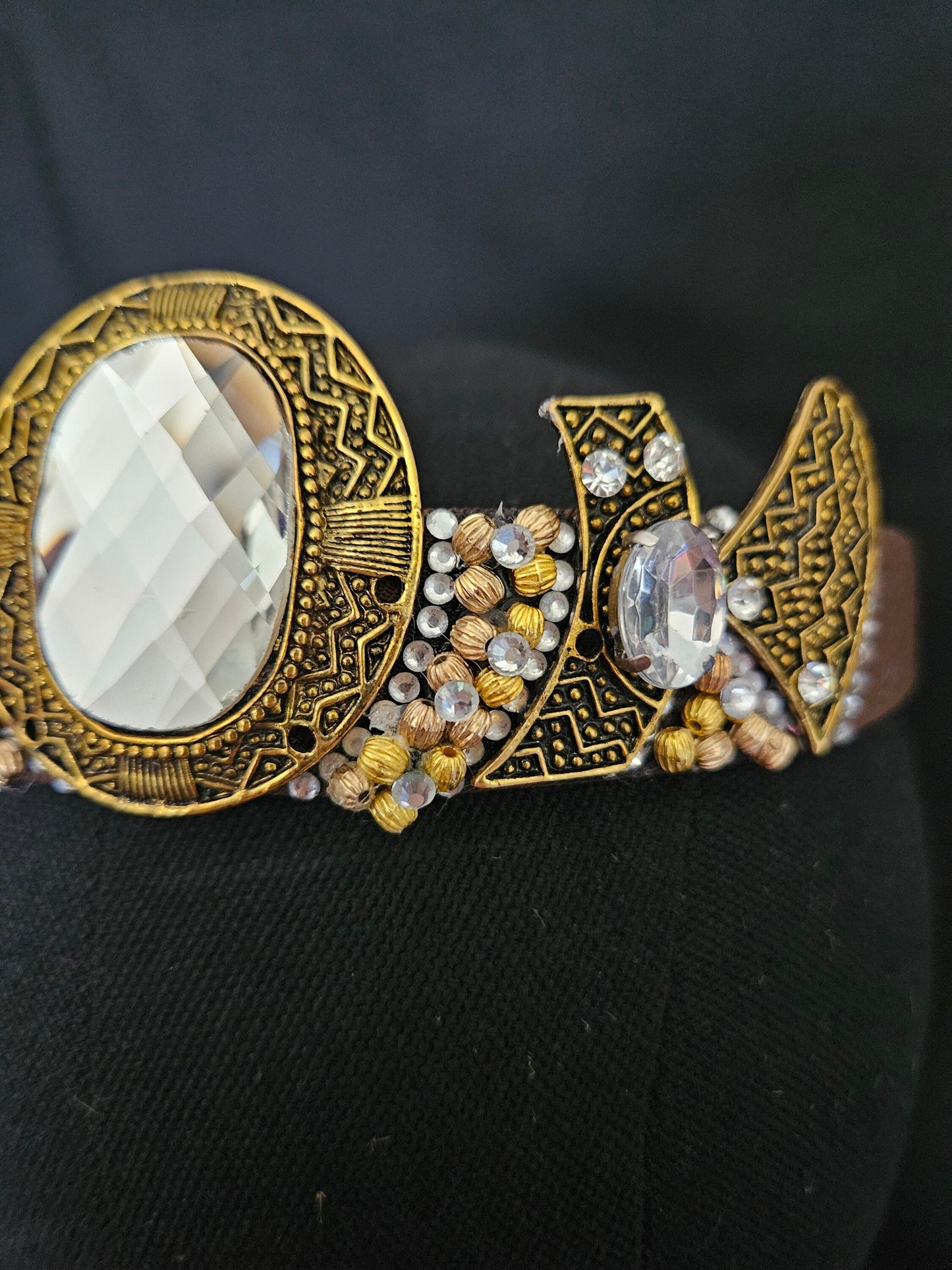 The Regal Mirror Crown