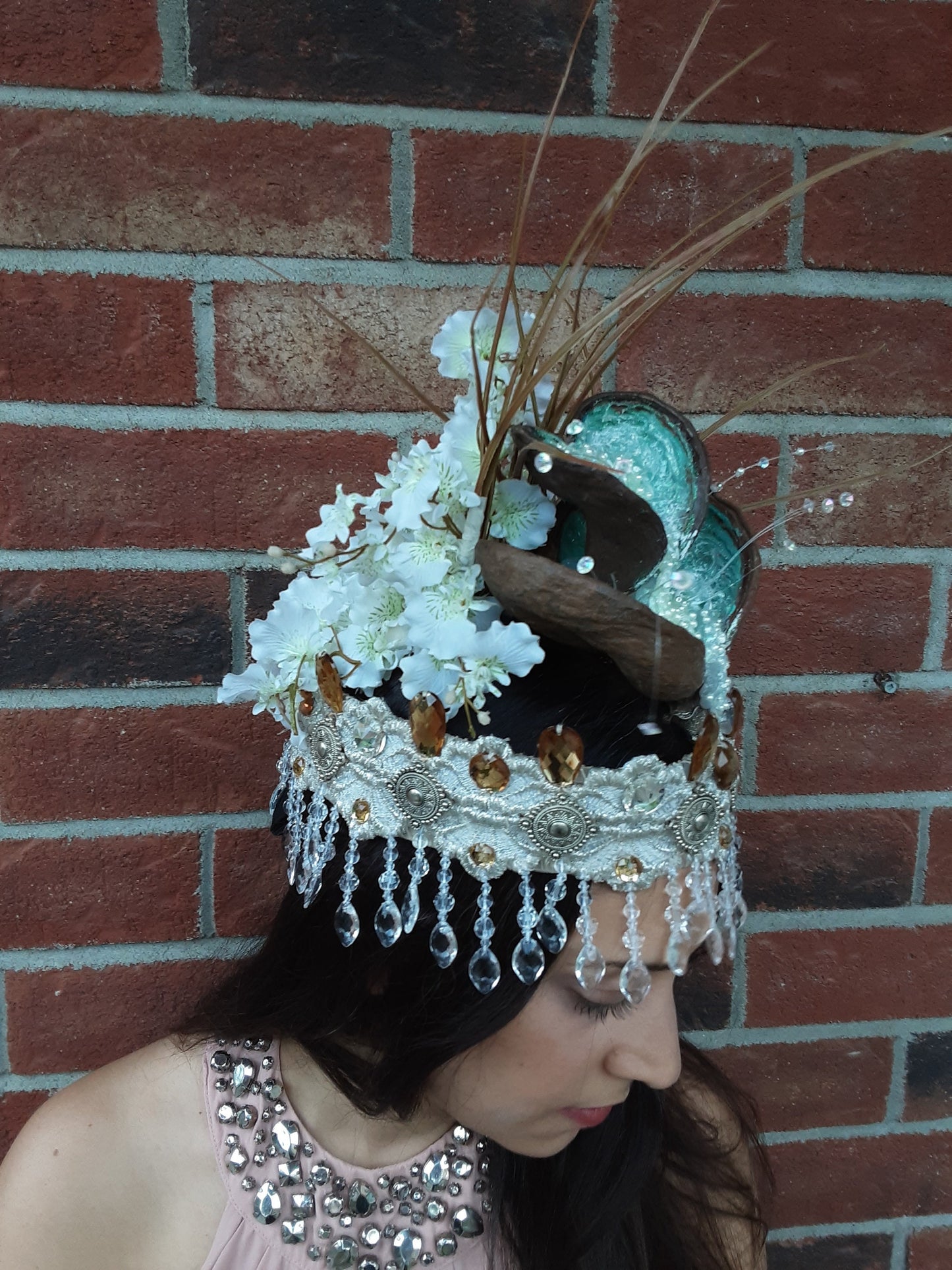 The Cascade Shell Crown