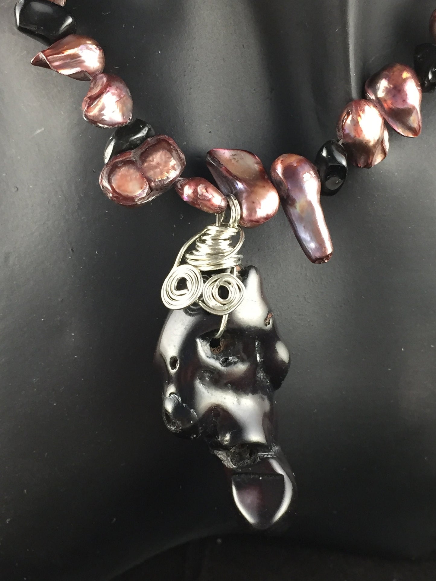 The Ocean Statement Necklace)